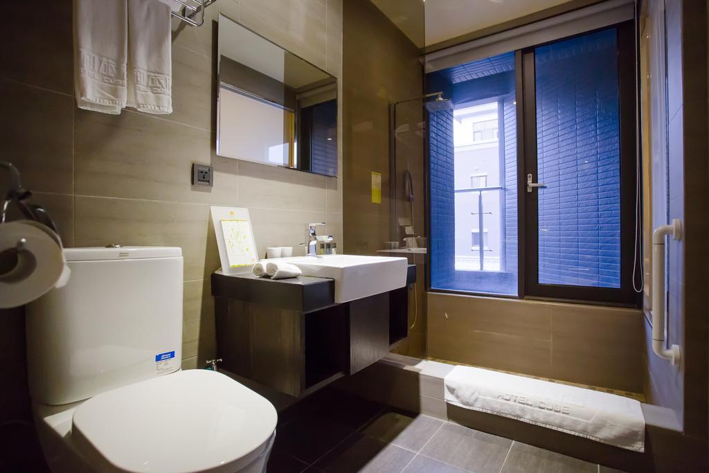 Hotel Cube Tchaj-čung Exteriér fotografie