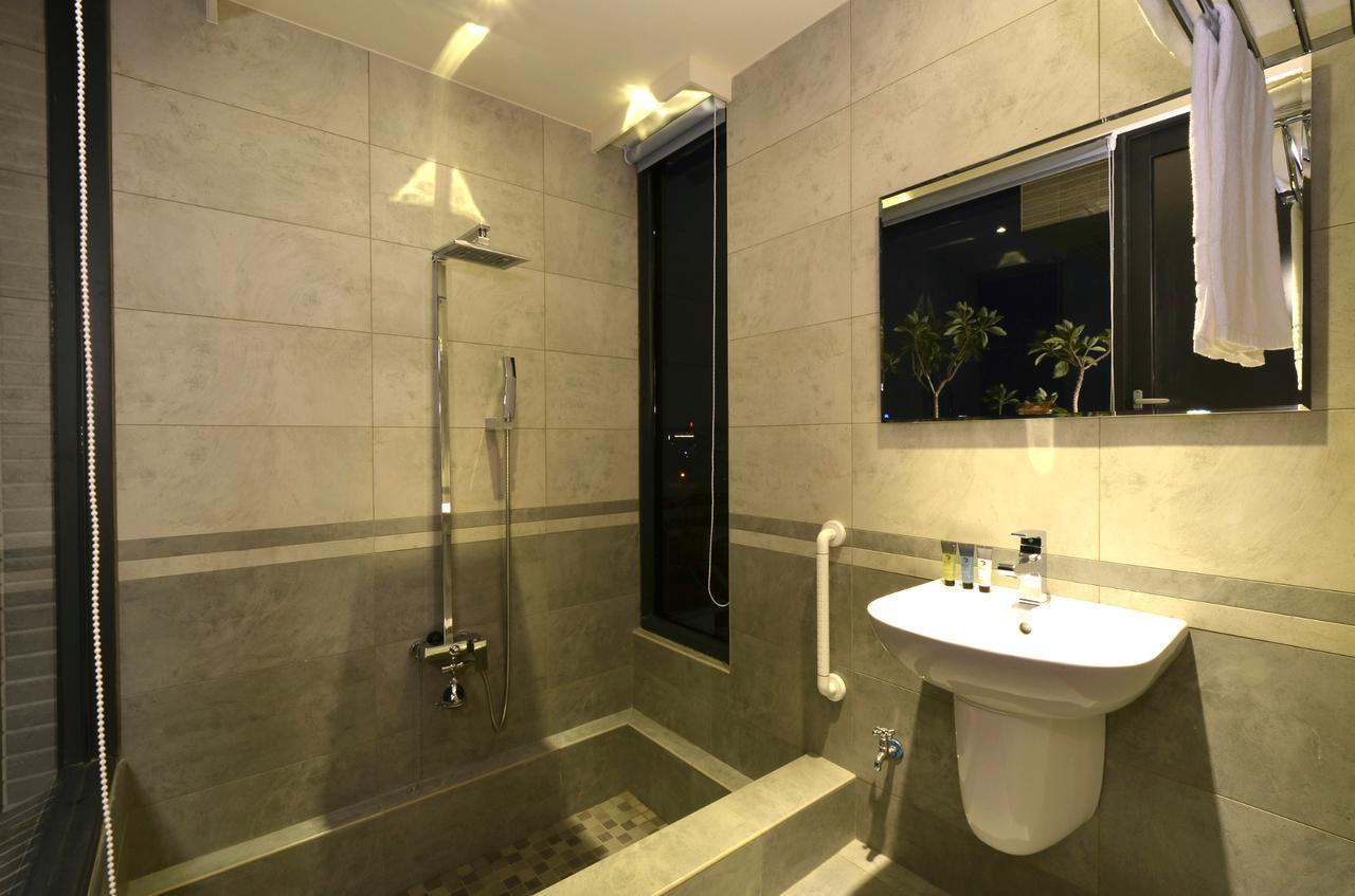 Hotel Cube Tchaj-čung Exteriér fotografie