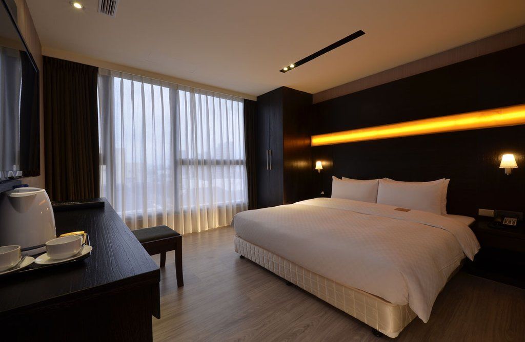 Hotel Cube Tchaj-čung Exteriér fotografie